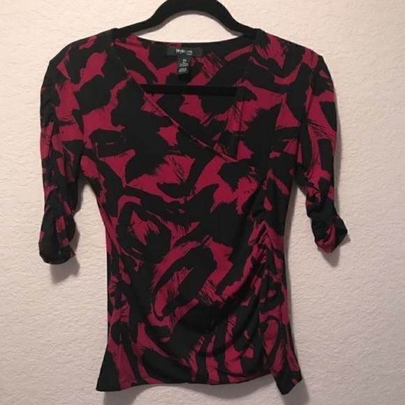 NWOT. Style & Co. Black and Pink Fitted Ruched Blouse - Picture 3 of 6